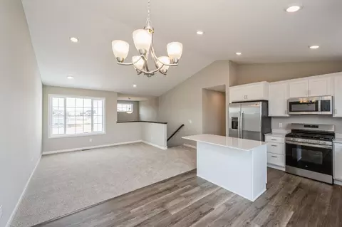 Living - 2601 Arbor Dr, Buffalo, MN 55313 photo 6 of 8