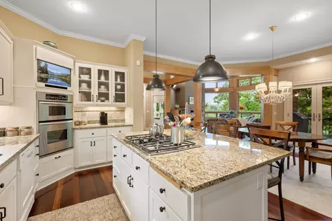 Kitchen - 6300 78th Ln, Greenfield, MN 55357 photo 5 of 6