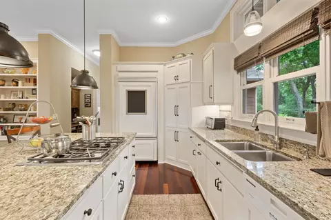 Kitchen - 6300 78th Ln, Greenfield, MN 55357 photo 4 of 6