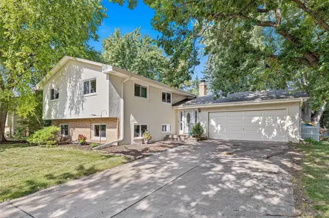 9330 45th Ave N, New Hope, MN 55428