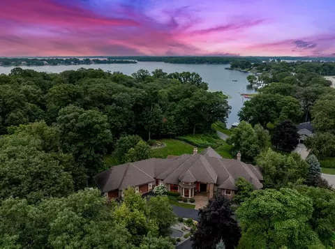 2680 Shadywood Rd, Excelsior, MN 55331