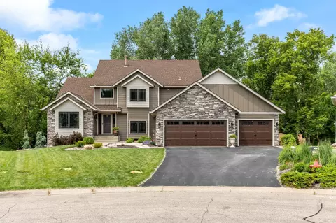 521 Eastwood Ct, Eagan, MN 55123