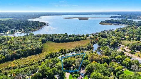 4310 Channel Ln NE, East Bethel, MN 55092
