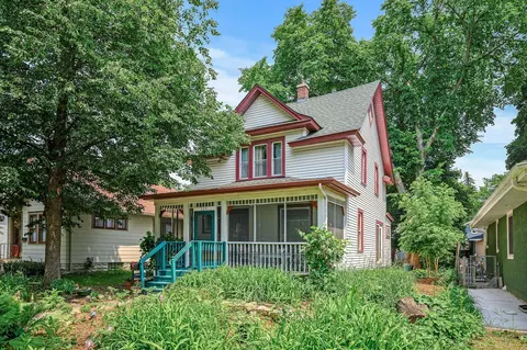 3231 41st Ave S, Minneapolis, MN 55406