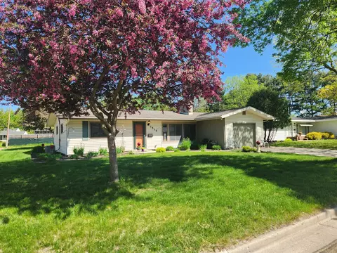 1515 Graham Ct SE, Rochester, MN 55904