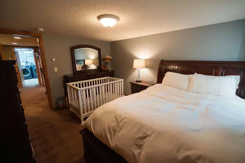 Bedroom - 701 E Oak Ave, Olivia, MN 56277 photo 8 of 8