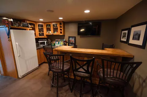 Other - 701 E Oak Ave, Olivia, MN 56277 photo 7 of 18