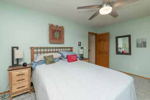 3230 Hill Ridge Dr #88, Eagan, MN 55121 photo 14