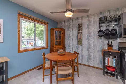 3230 Hill Ridge Dr #88, Eagan, MN 55121 photo 7