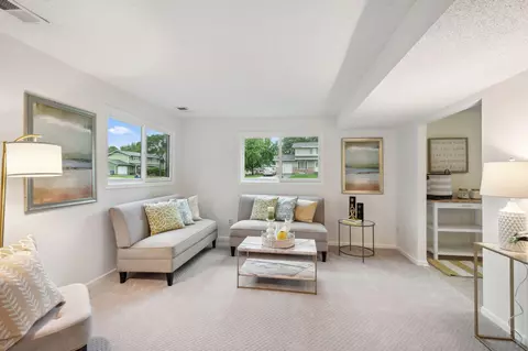 12908 Belle Aire Dr, Champlin, MN 55316