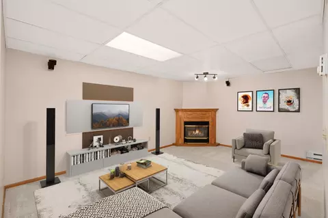597 Thames Cir, Eagan, MN 55123 photo 6