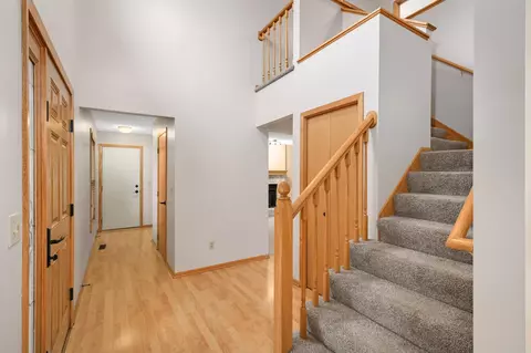 597 Thames Cir, Eagan, MN 55123 photo 7