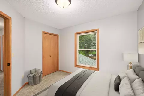 597 Thames Cir, Eagan, MN 55123 photo 26