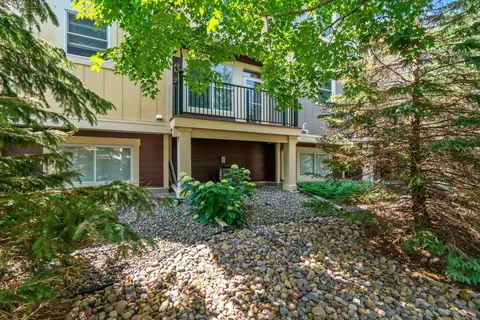 10751 Falling Water Ln #C, Woodbury, MN 55129