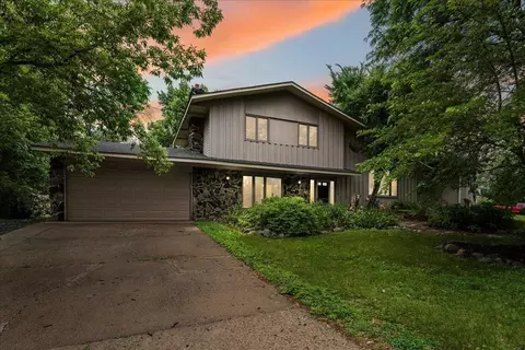 7730 Inskip Trl S, Cottage Grove, MN 55016