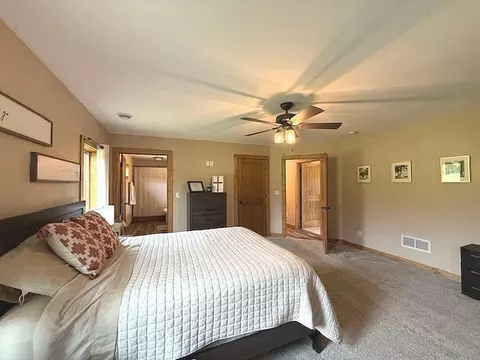 Bedroom - 16696 Eclipse Dr, Park Rapids, MN 56470 photo 2 of 8