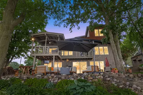 3880 Green Heights Trl SW, Prior Lake, MN 55372