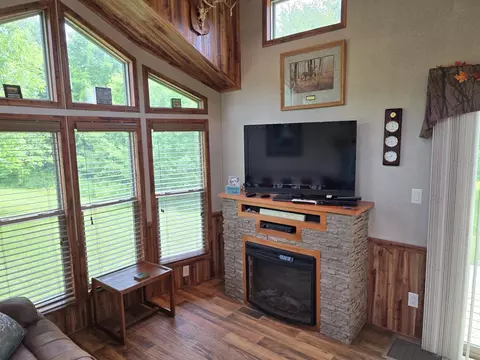 Living - 20389 640th Ln, Jacobson, MN 55752 photo 4 of 5