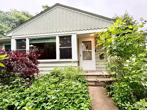2527 Cleveland St NE, Minneapolis, MN 55418