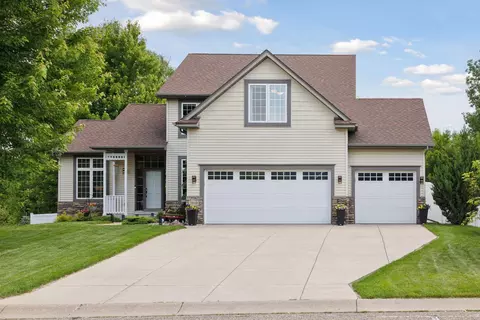 2010 Wild St, Elko New Market, MN 55054