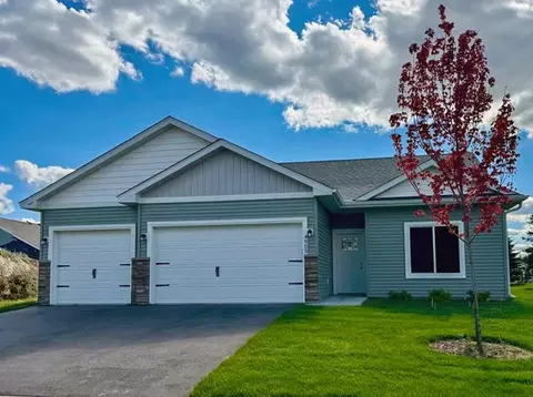 4840 Education Dr N, Hugo, MN 55038