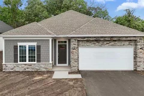 10454 Glenbrook Ave S, Cottage Grove, MN 55016