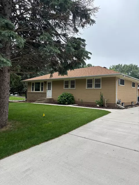 14645 Chianti Ave W, Rosemount, MN 55068