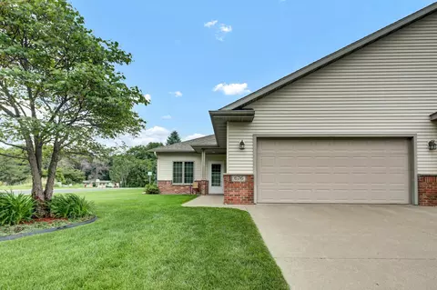 676 Crimson Way, Lake City, MN 55041