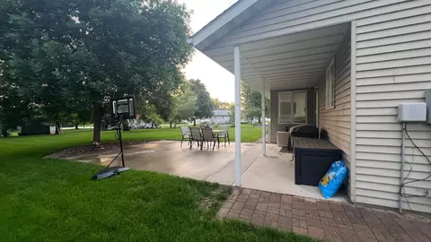 405 Sun Cir, Avon, MN 56310 photo 6