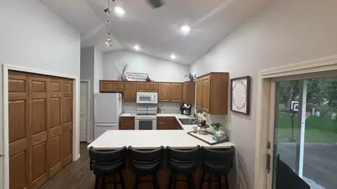 405 Sun Cir, Avon, MN 56310 photo 20