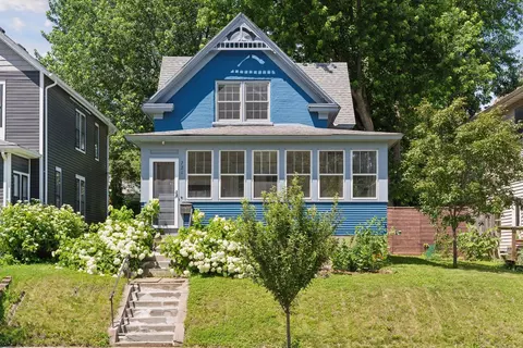 721 Smith Ave S, Saint Paul, MN 55107
