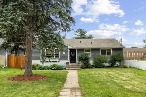 4633 Ewing Ave N, Robbinsdale, MN 55422