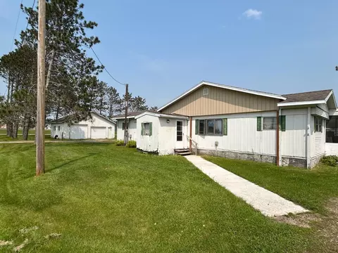 726 1st St E, Zemple, MN 56636