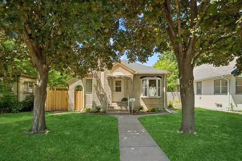 5214 34th Ave S, Minneapolis, MN 55417