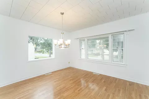 525 Warren Ave, Spring Valley, MN 55975 photo 10