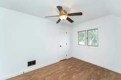 525 Warren Ave, Spring Valley, MN 55975 photo 17