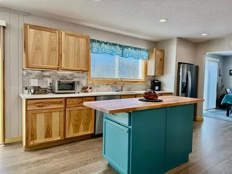 Kitchen - 45936 Highway 65, Mcgregor, MN 55760 photo 6 of 7
