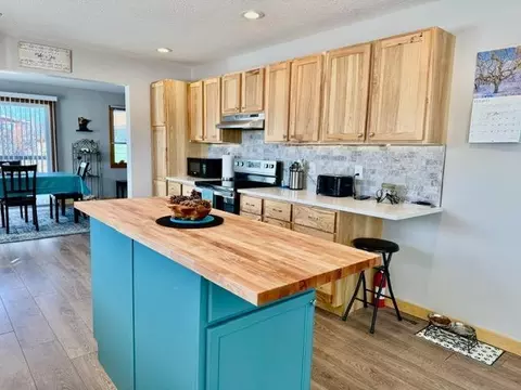 Kitchen - 45936 Highway 65, Mcgregor, MN 55760 photo 2 of 7