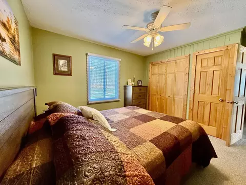 Bedroom - 45936 Highway 65, Mcgregor, MN 55760 photo 1 of 6