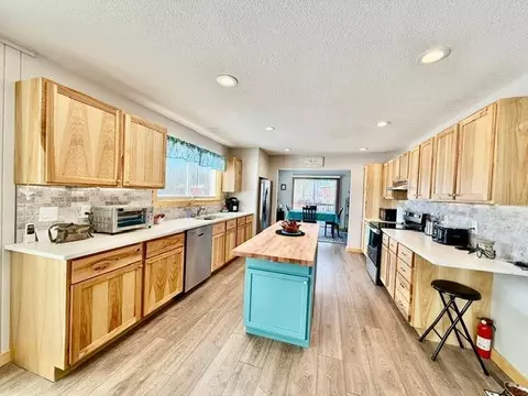 Kitchen - 45936 Highway 65, Mcgregor, MN 55760 photo 4 of 7