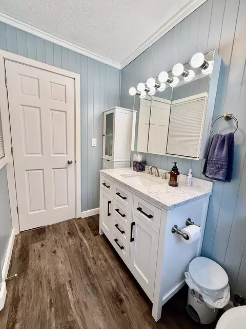 Bath - 45936 Highway 65, Mcgregor, MN 55760 photo 5 of 6