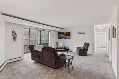 Living - 5410 Three Points Blvd #435, Mound, MN 55364 photo 2 of 5