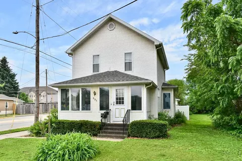 231 E Mark St, Winona, MN 55987