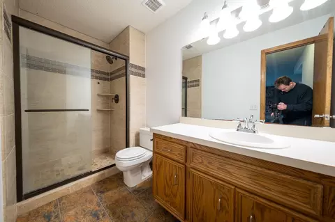Bath - 4373 Nestling Cir, Eagan, MN 55122 photo 2 of 2