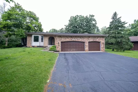 4373 Nestling Cir, Eagan, MN 55122