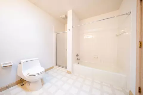 Bath - 4373 Nestling Cir, Eagan, MN 55122 photo 1 of 2