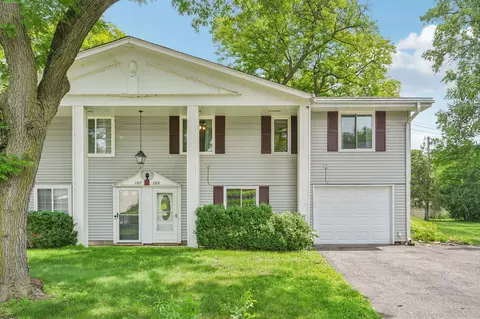 1315 Douglas Dr N, Golden Valley, MN 55422