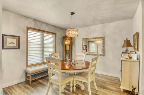 Dining - 3327 23rd Ave S, Fargo, ND 58103 photo 2 of 4