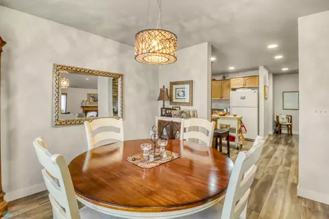 Dining - 3327 23rd Ave S, Fargo, ND 58103 photo 4 of 4