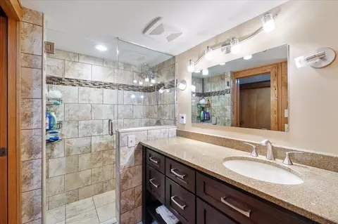 Bath - 1602 E 5th St, Superior, WI 54880 photo 3 of 3